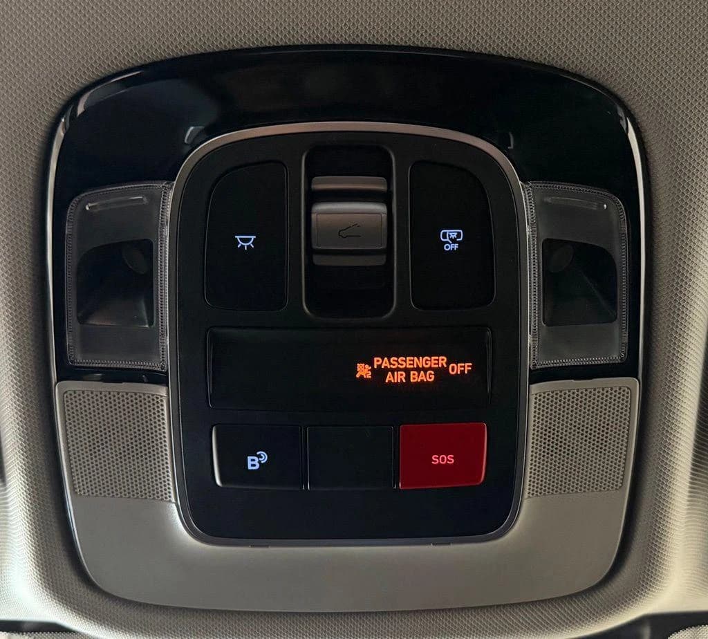 Hyundai Tucson Limited AWD 2026 — side view