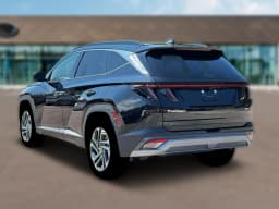 Hyundai Tucson Limited AWD 2026 — side view