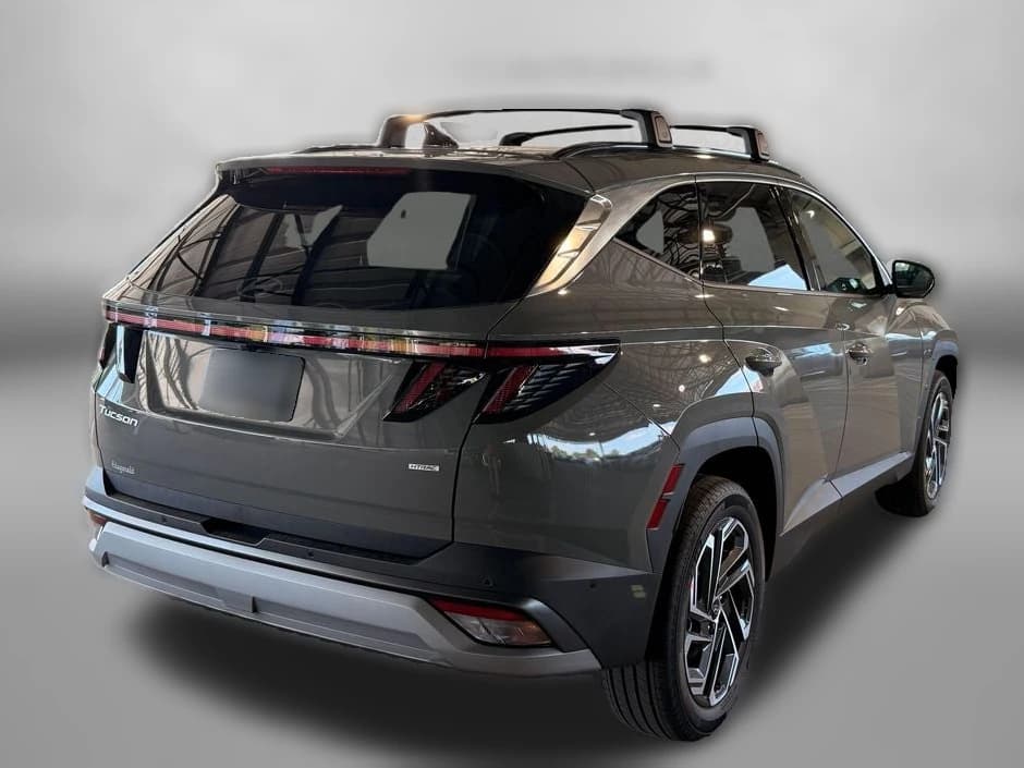 Hyundai Tucson Limited AWD 2026 — side view