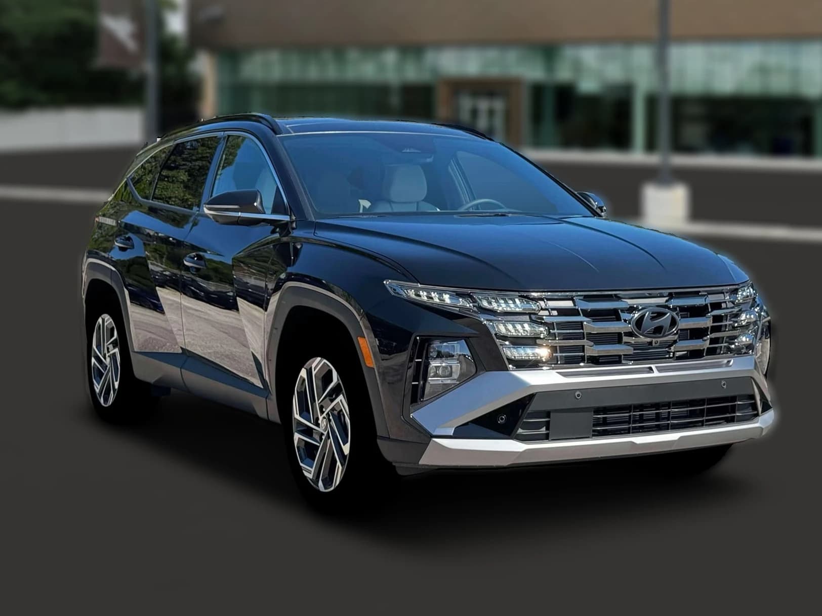 Hyundai Tucson Limited AWD 2026 — side view