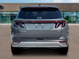 Hyundai Tucson Limited AWD 2026 — side view