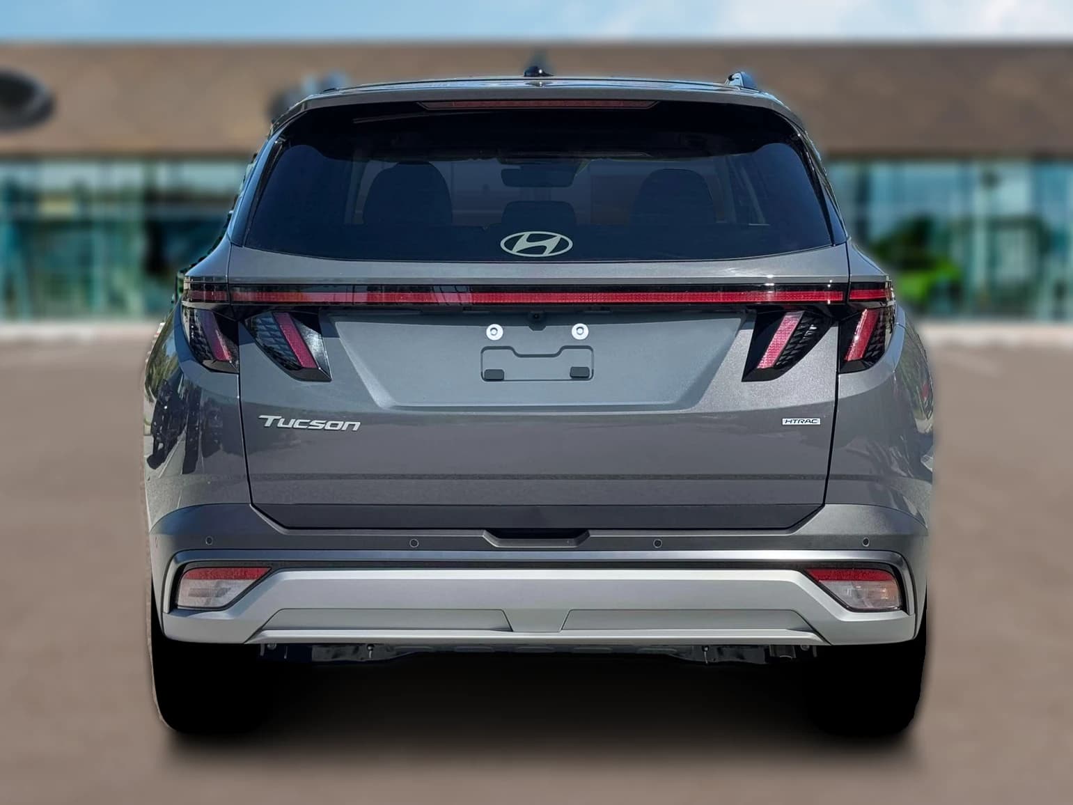 Hyundai Tucson Limited AWD 2026 — side view