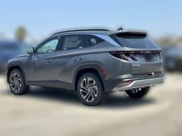 Hyundai Tucson Limited AWD 2025 — side view