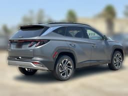 Hyundai Tucson Limited AWD 2025 — side view