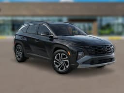 Hyundai Tucson Limited AWD 2026 — side view