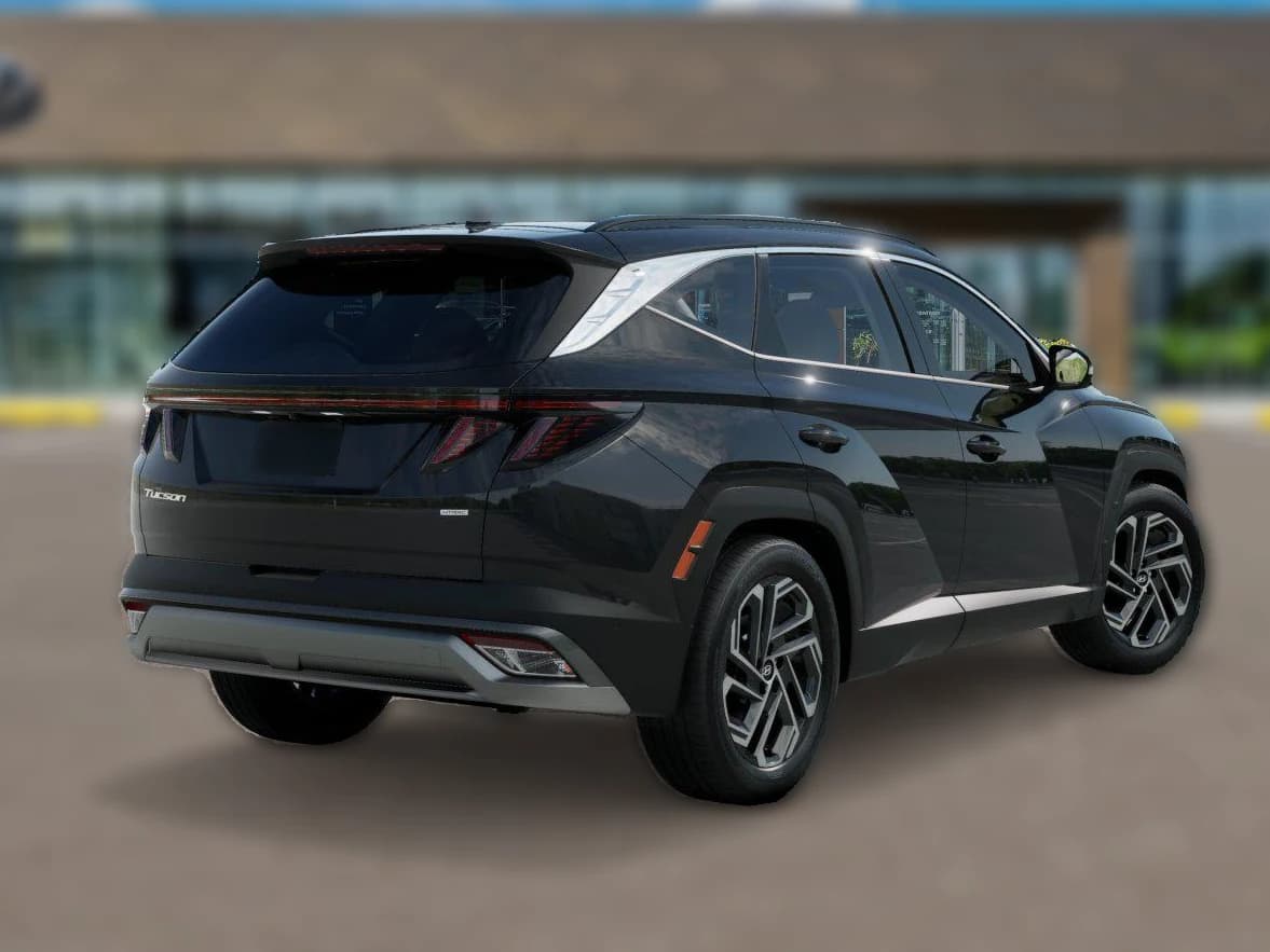 Hyundai Tucson Limited AWD 2026 — side view