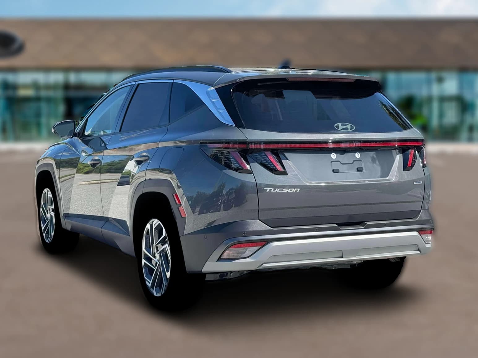 Hyundai Tucson Limited AWD 2026 — side view