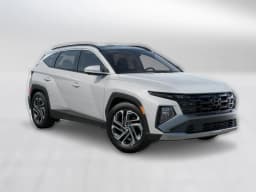 Hyundai Tucson Limited AWD 2026 — side view