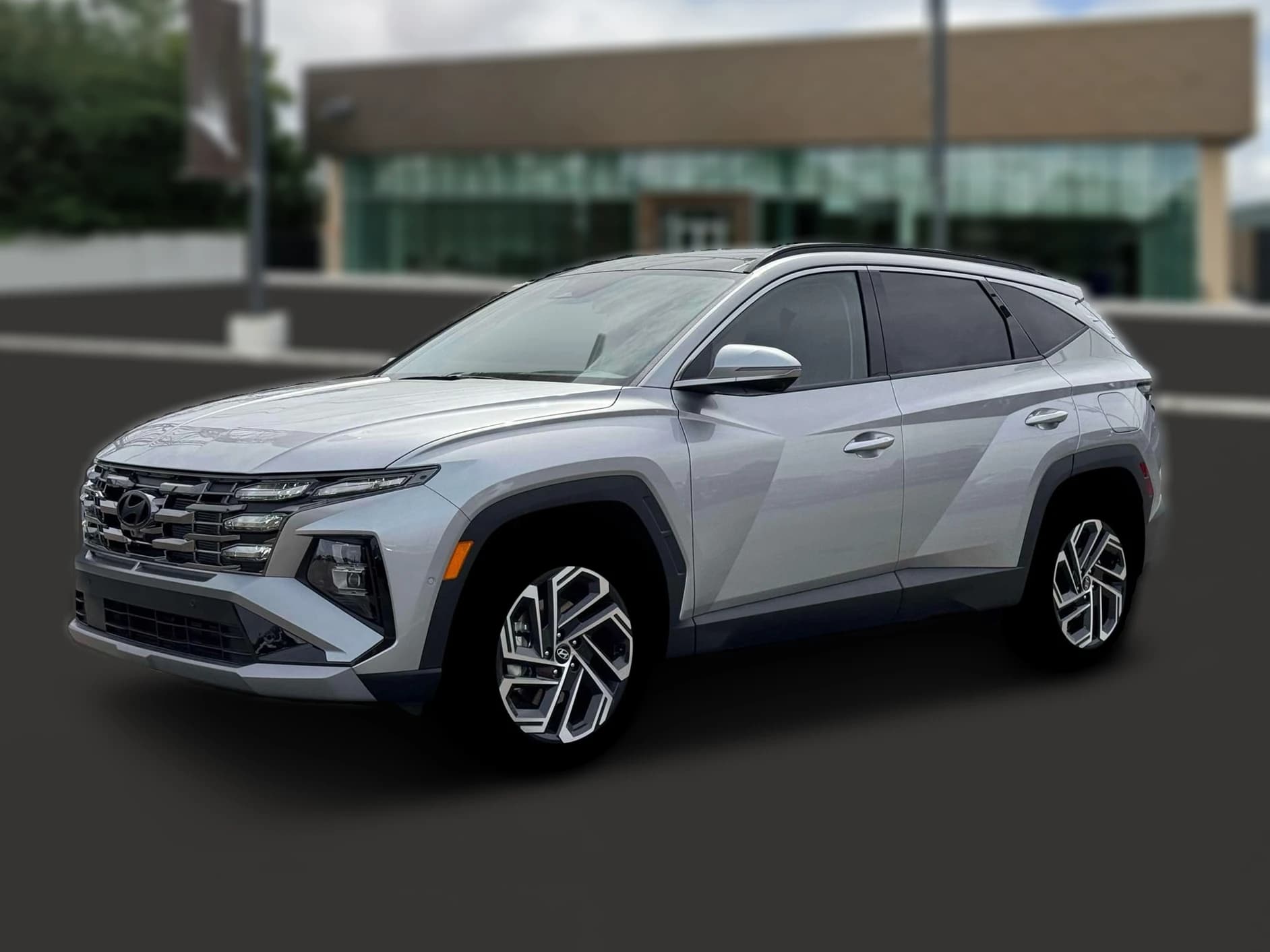 Hyundai Tucson Limited AWD 2026 — side view