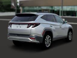 Hyundai Tucson Limited AWD 2026 — side view