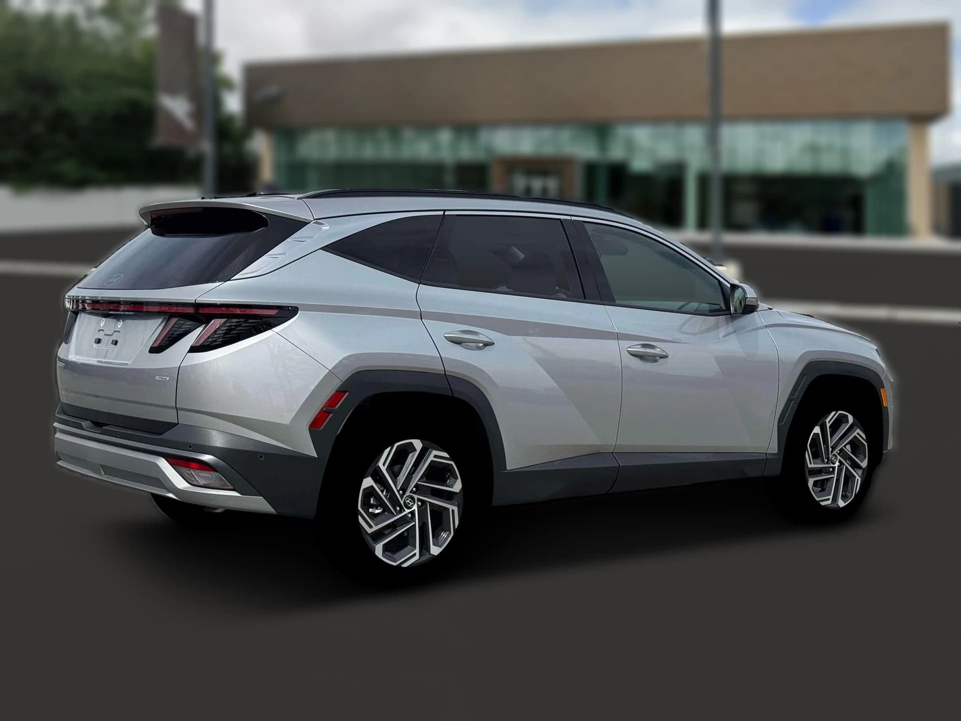 Hyundai Tucson Limited AWD 2026 — side view