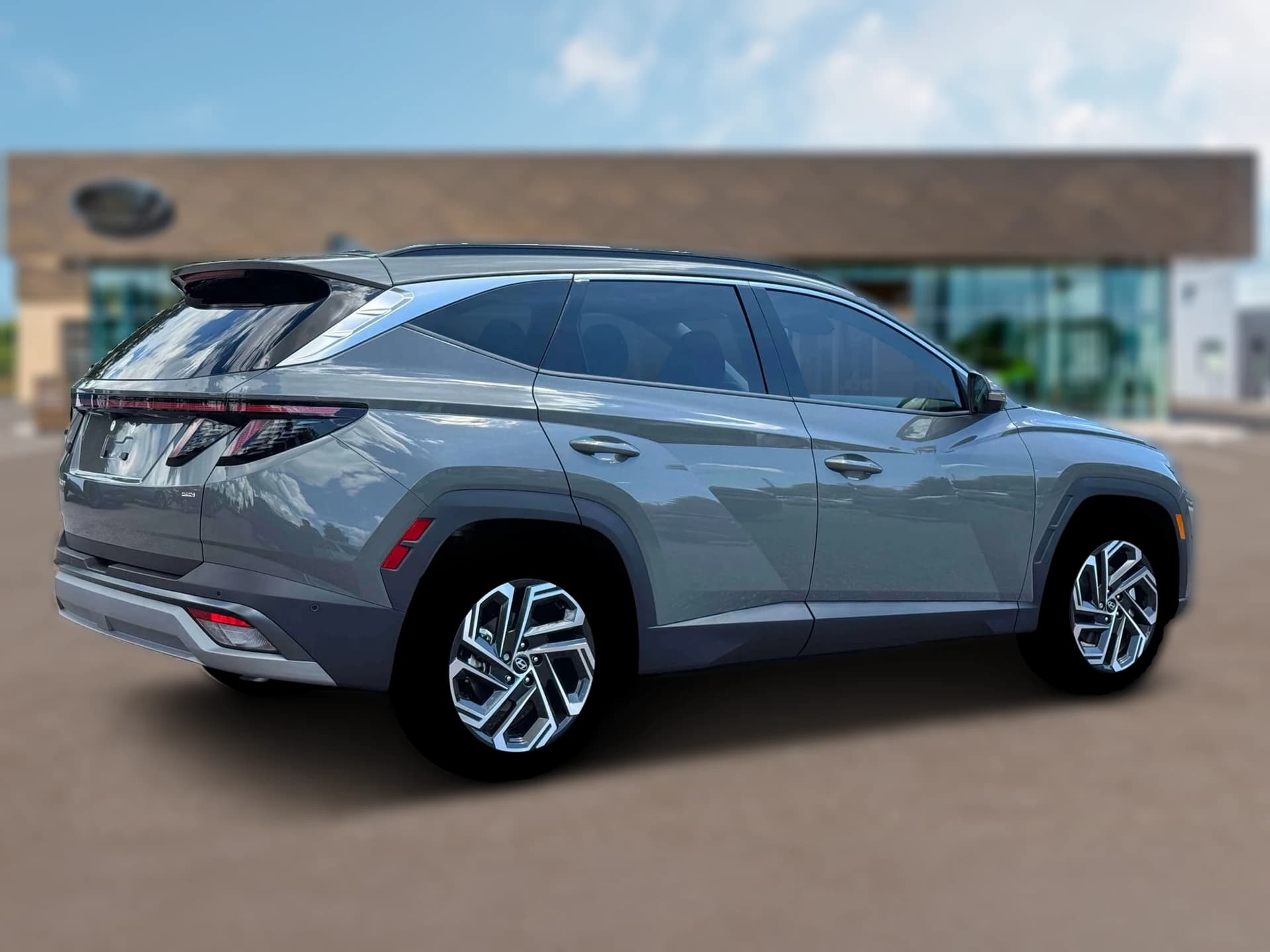 Hyundai Tucson Limited AWD 2026 — side view