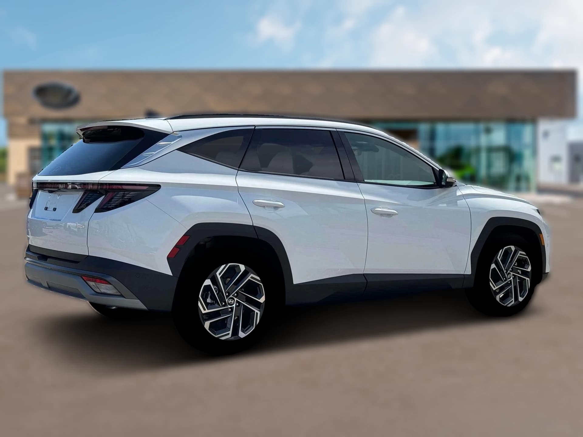 Hyundai Tucson Limited AWD 2026 — side view