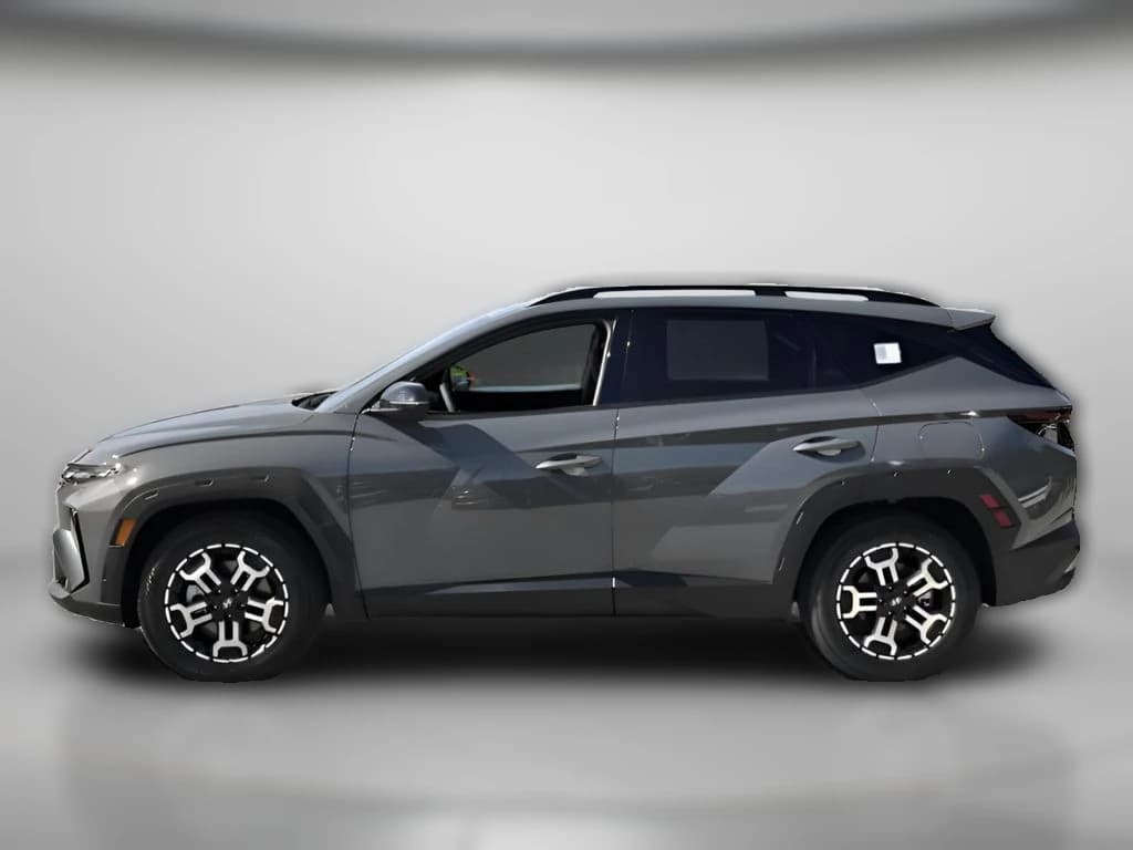 Hyundai Tucson XRT FWD 2026 — side view