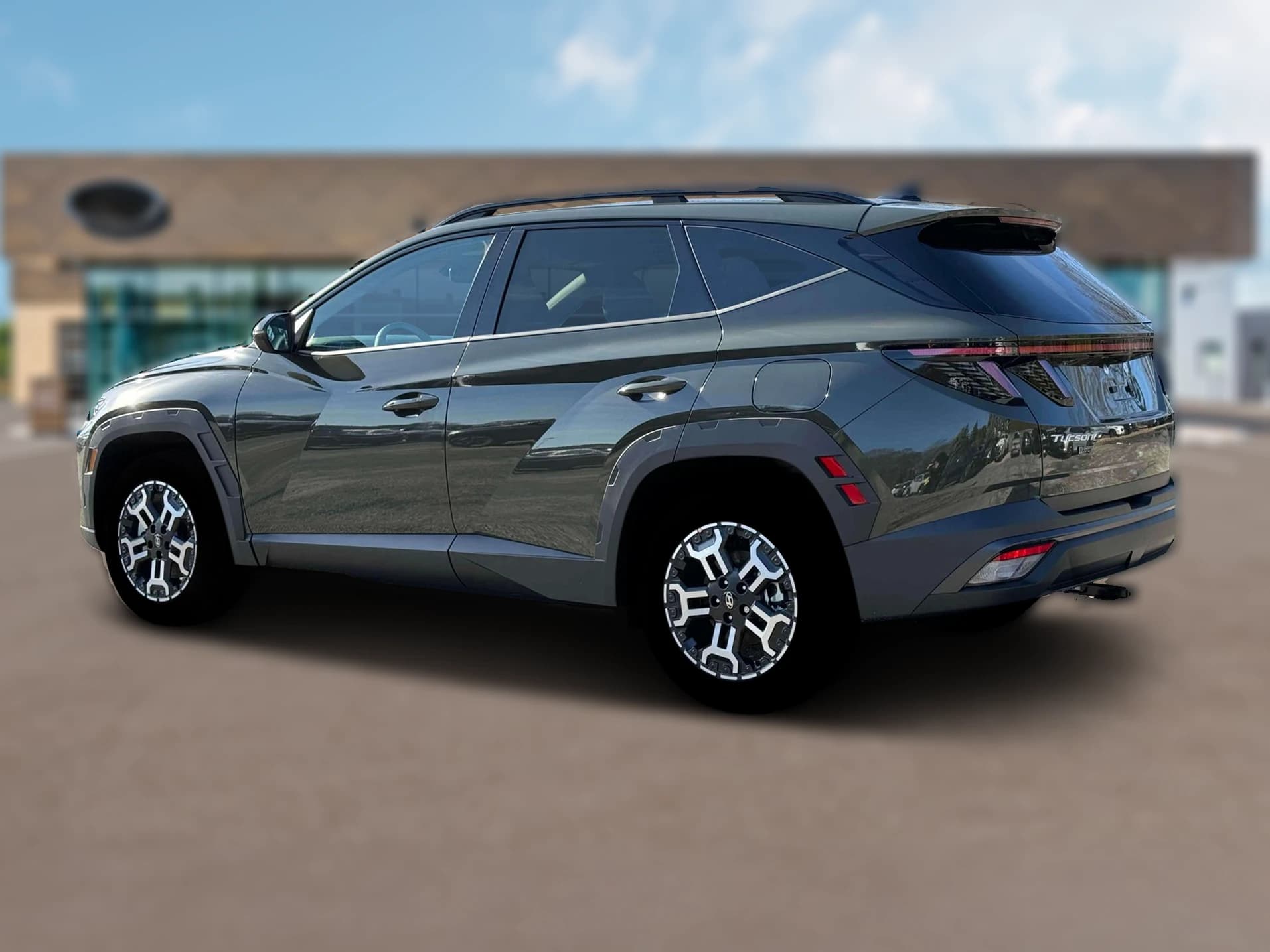 Hyundai Tucson XRT AWD 2026 — side view
