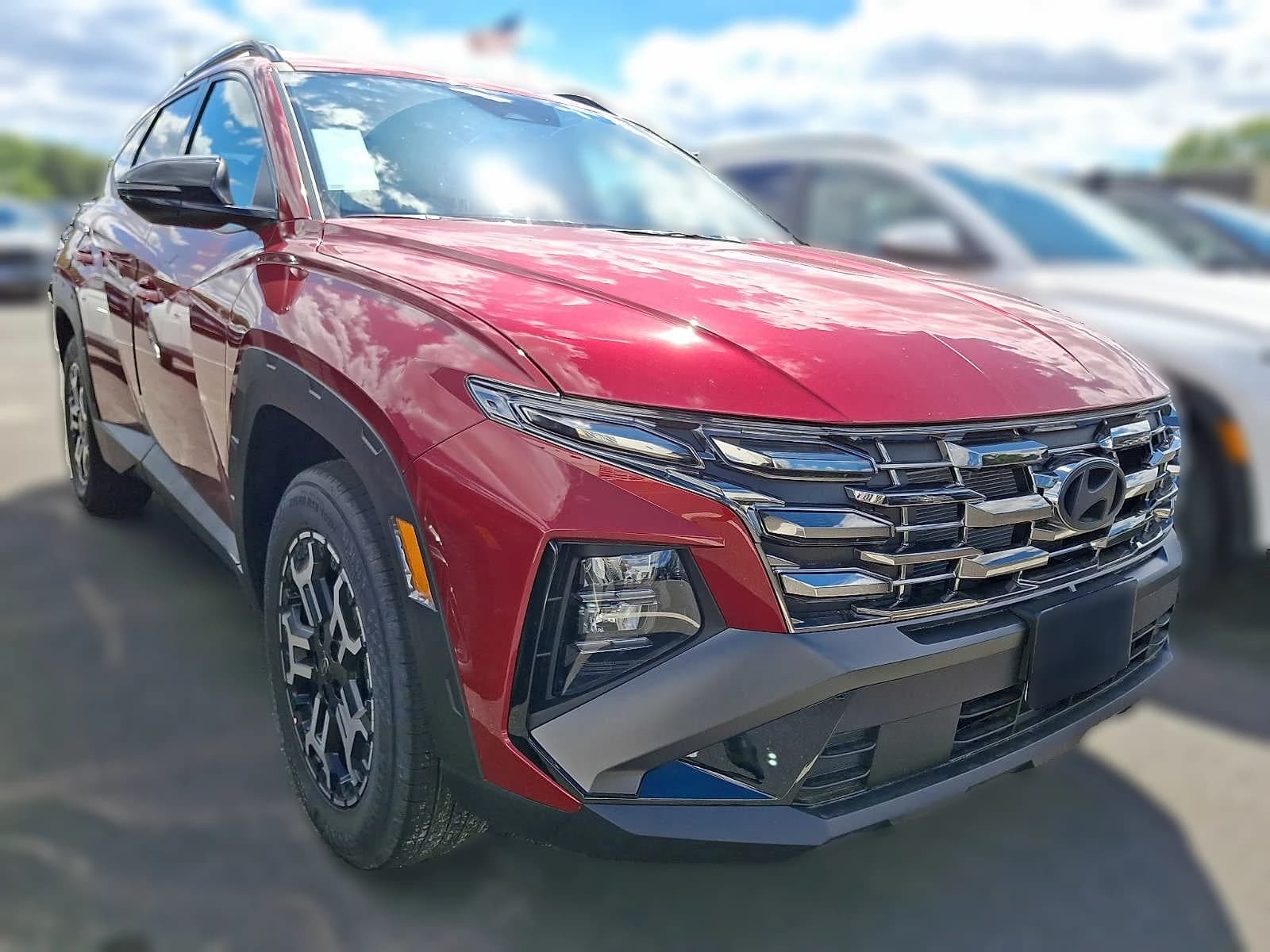Hyundai Tucson XRT AWD 2026 — side view