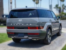 Hyundai Santa Fe Hybrid SE FWD 2026 — side view