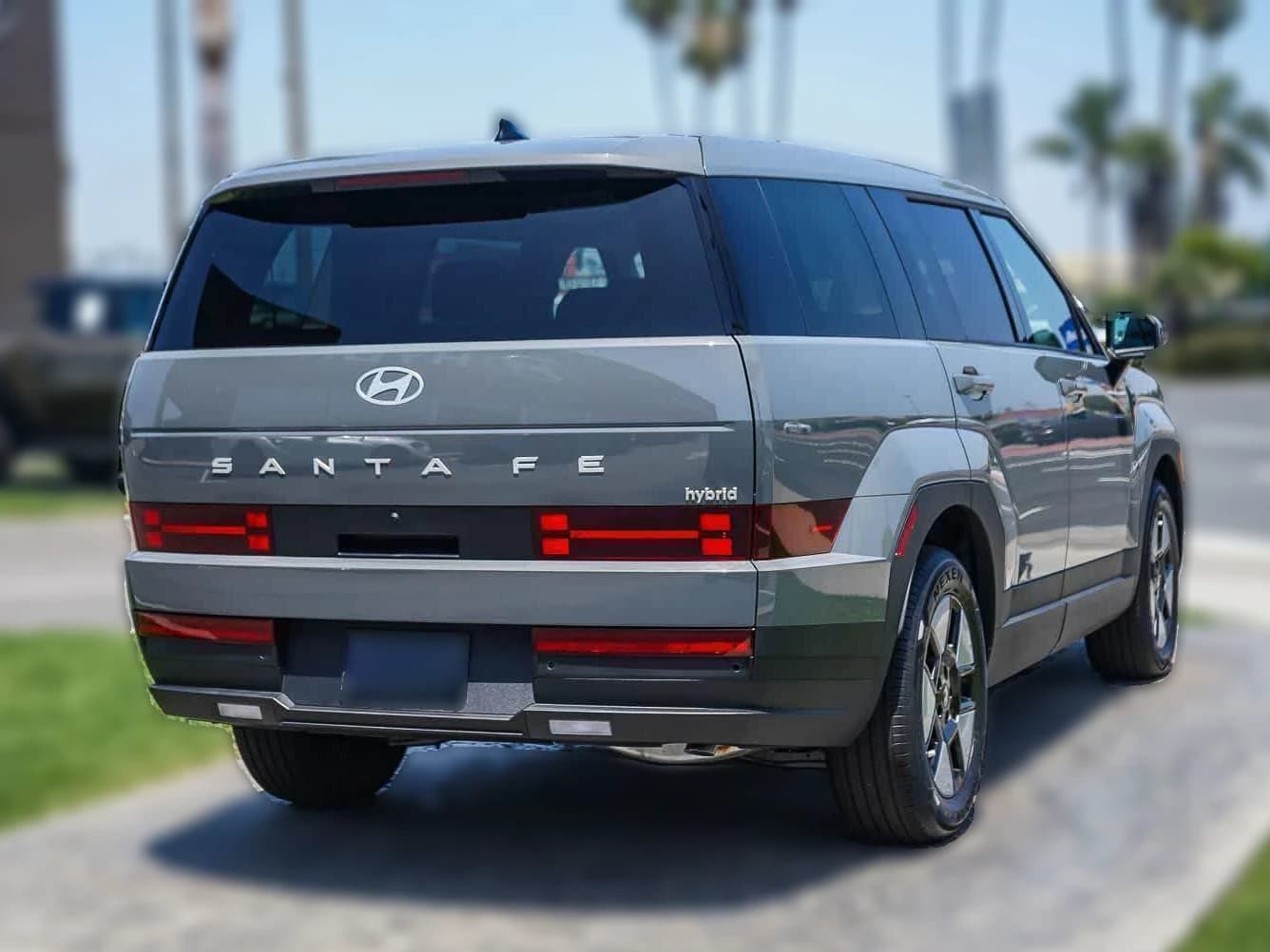 Hyundai Santa Fe Hybrid SE FWD 2026 — side view