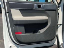 Hyundai Santa Fe Hybrid SE FWD 2026 — side view