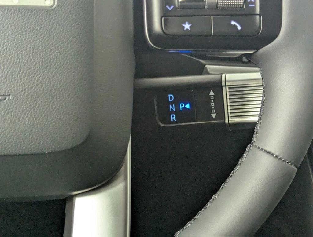 Hyundai Santa Fe Hybrid SE FWD 2026 — side view
