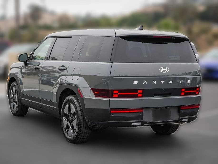 Hyundai Santa Fe Hybrid SE FWD 2026 — side view