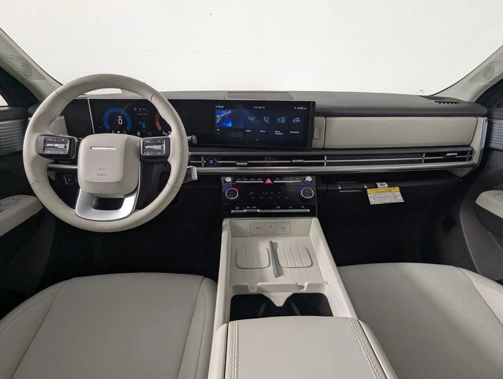 Hyundai Santa Fe Hybrid SE FWD 2026 — side view