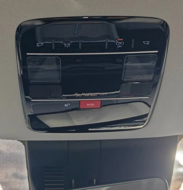 Hyundai Santa Fe SE FWD 2027 — side view