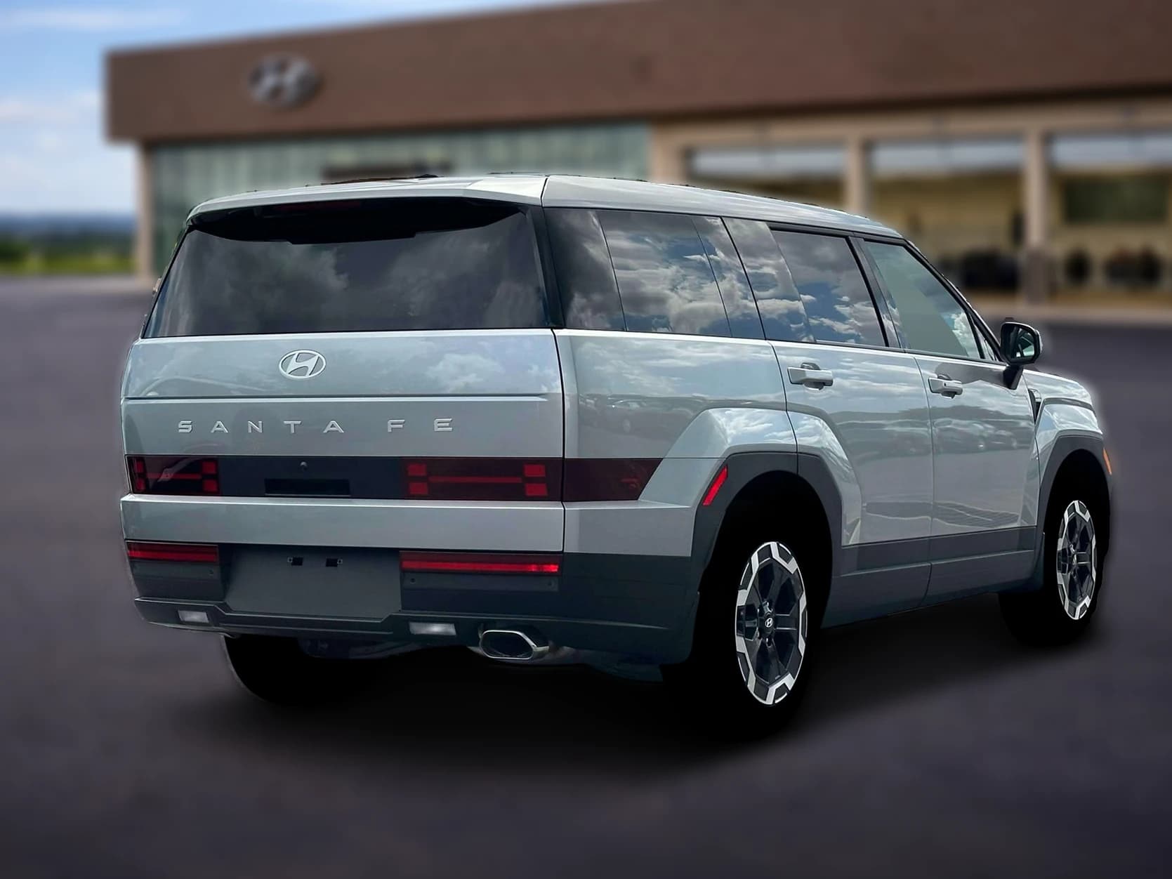 Hyundai Santa Fe SE FWD 2026 — side view