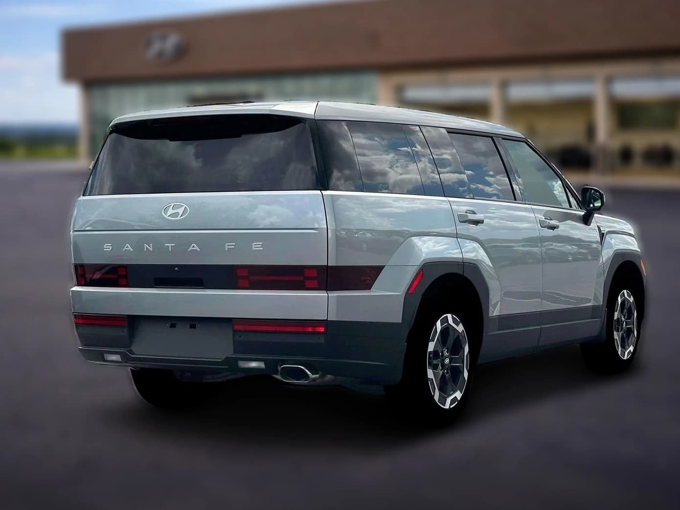 Hyundai Santa Fe SE FWD 2026 — side view