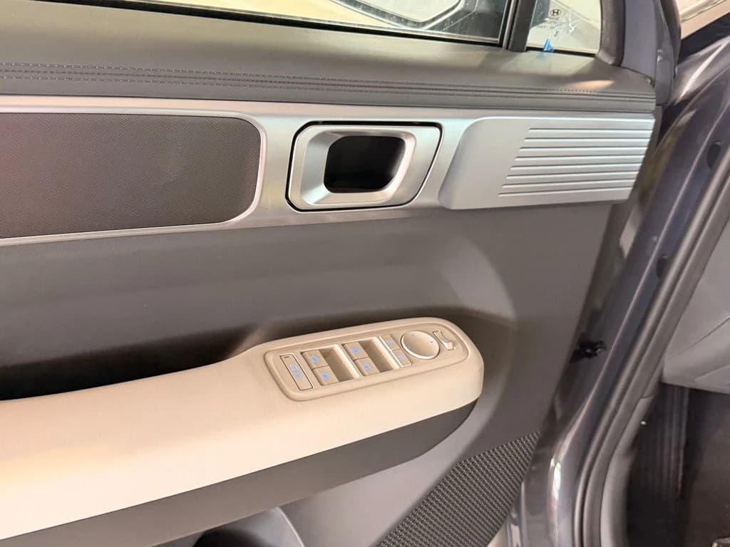 Hyundai Santa Fe SE AWD 2027 — side view