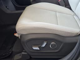 Hyundai Santa Fe Hybrid Limited 6P FWD 2027 — side view