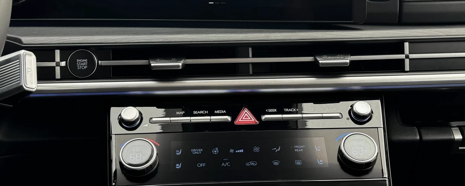 Hyundai Santa Fe Hybrid Limited AWD 2025 — side view