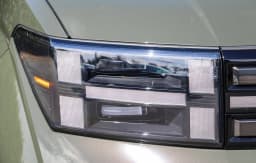 Hyundai Santa Fe Hybrid Limited 6P AWD 2026 — side view