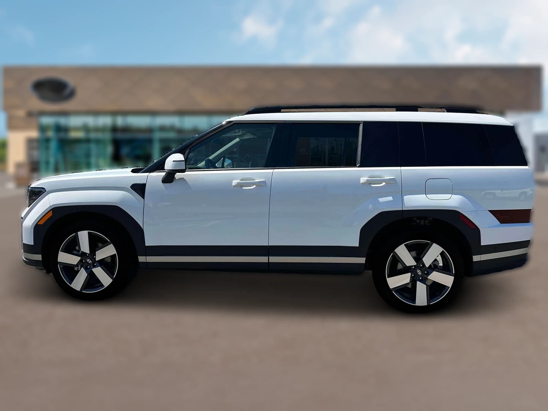 Hyundai Santa Fe Hybrid Limited AWD 2025 — side view