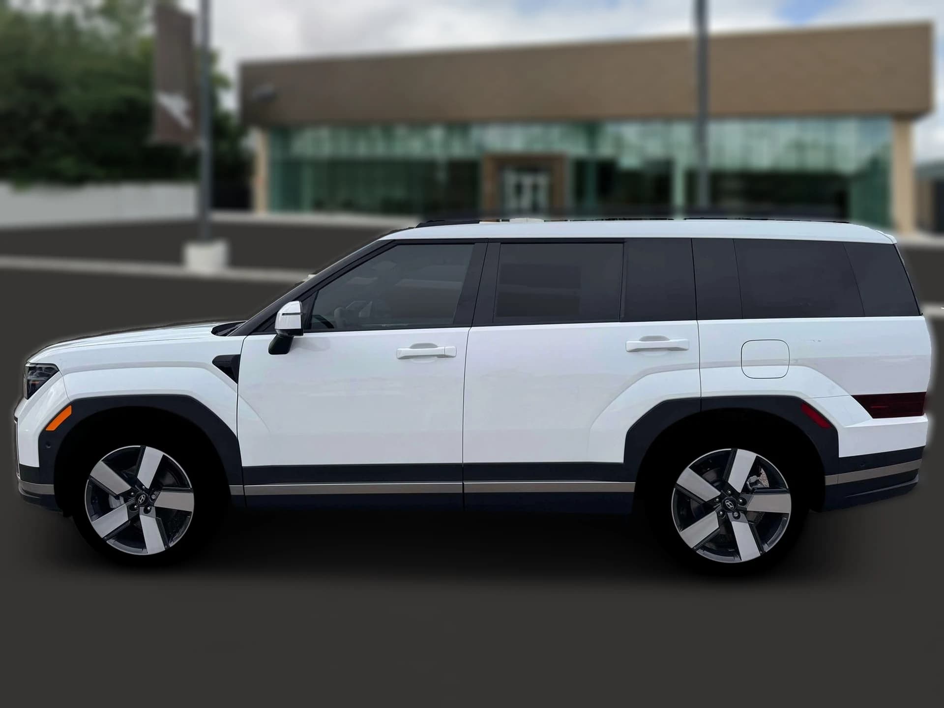 Hyundai Santa Fe Hybrid Limited 6P AWD 2026 — side view