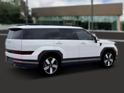 Hyundai Santa Fe Hybrid Limited 6P AWD 2026 — side view
