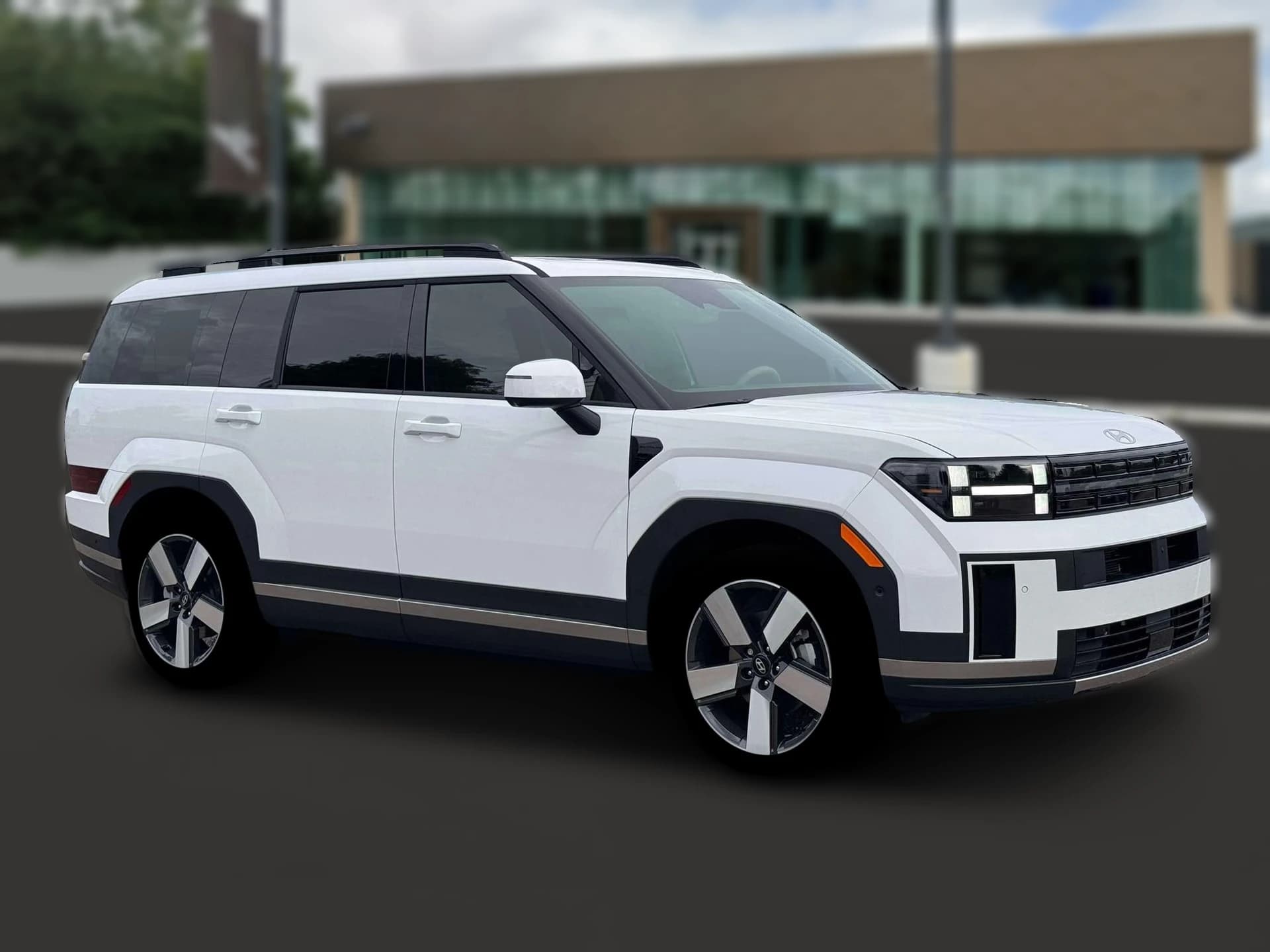 Hyundai Santa Fe Hybrid Limited 6P AWD 2026 — side view