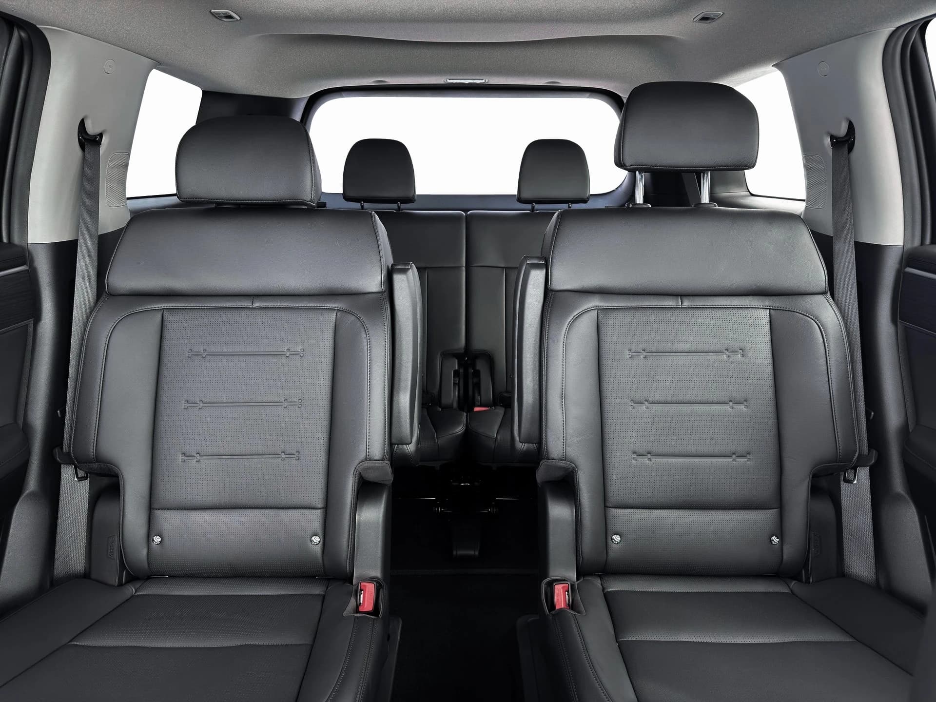 Hyundai Santa Fe Hybrid Limited 6P AWD 2026 — side view