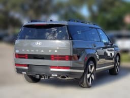Hyundai Santa Fe Limited 6P FWD 2027 — side view