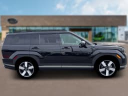 Hyundai Santa Fe Limited 6P FWD 2026 — side view