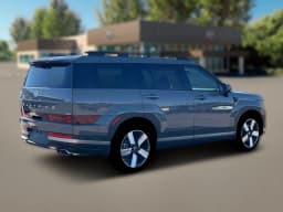Hyundai Santa Fe Limited 6P AWD 2026 — side view