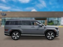 Hyundai Santa Fe Limited 6P AWD 2027 — side view