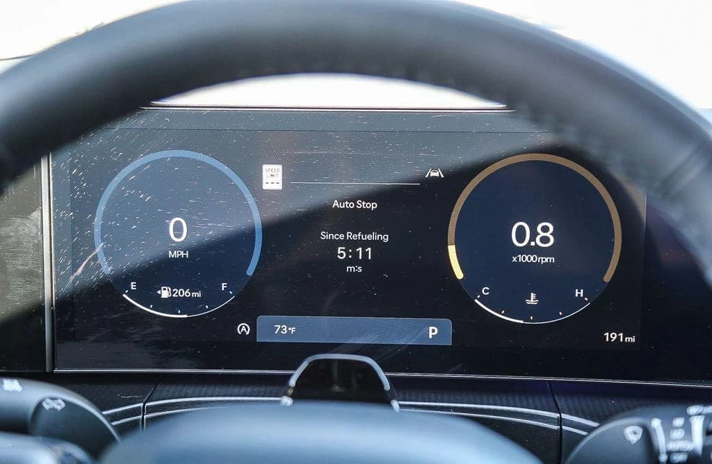 Hyundai Santa Fe Calligraphy FWD 2025 — side view