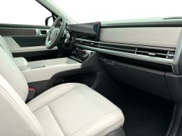 Hyundai Santa Fe Calligraphy AWD 2025 — side view