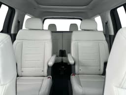 Hyundai Santa Fe Calligraphy AWD 2025 — side view
