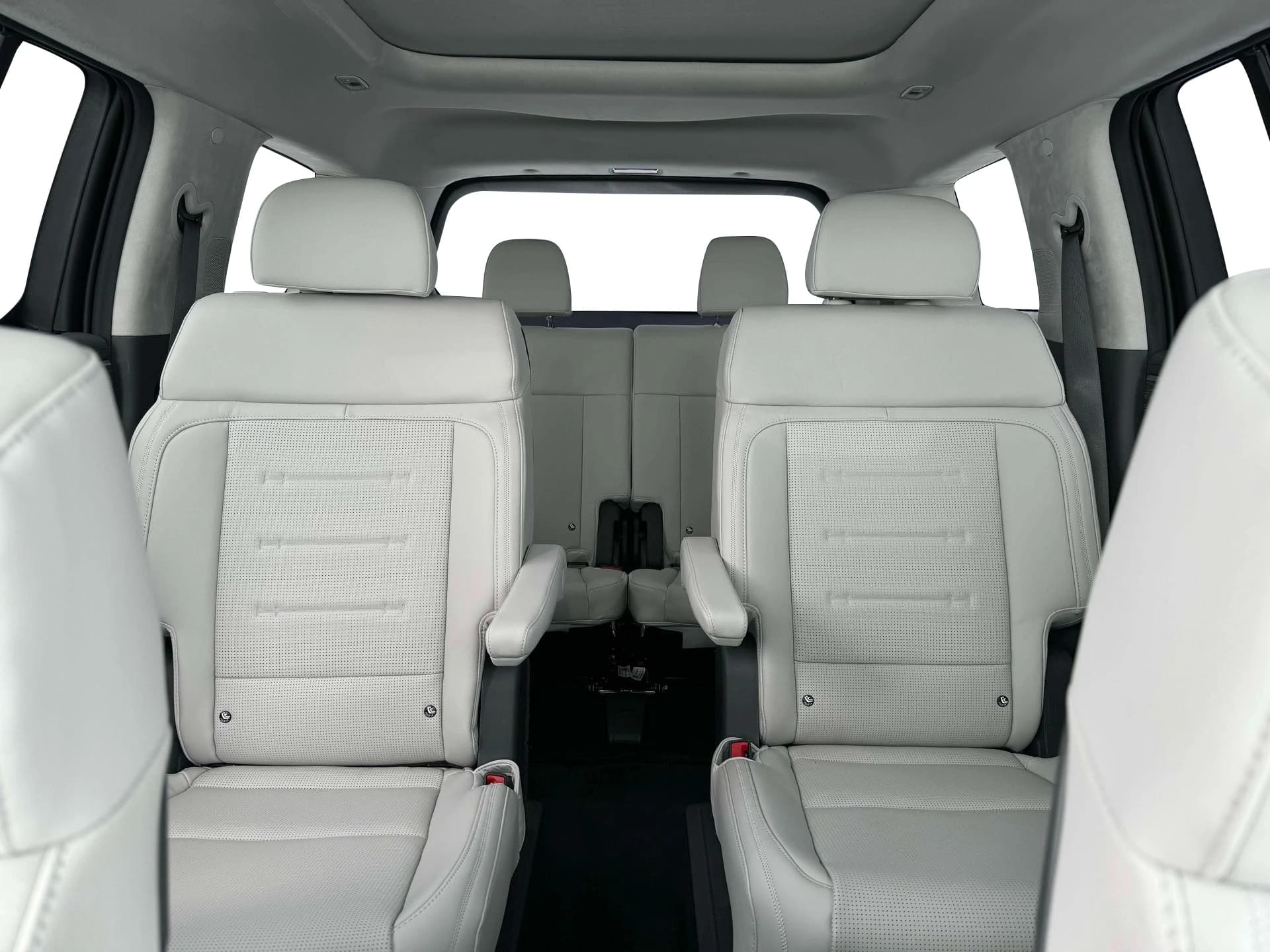 Hyundai Santa Fe Calligraphy AWD 2025 — side view