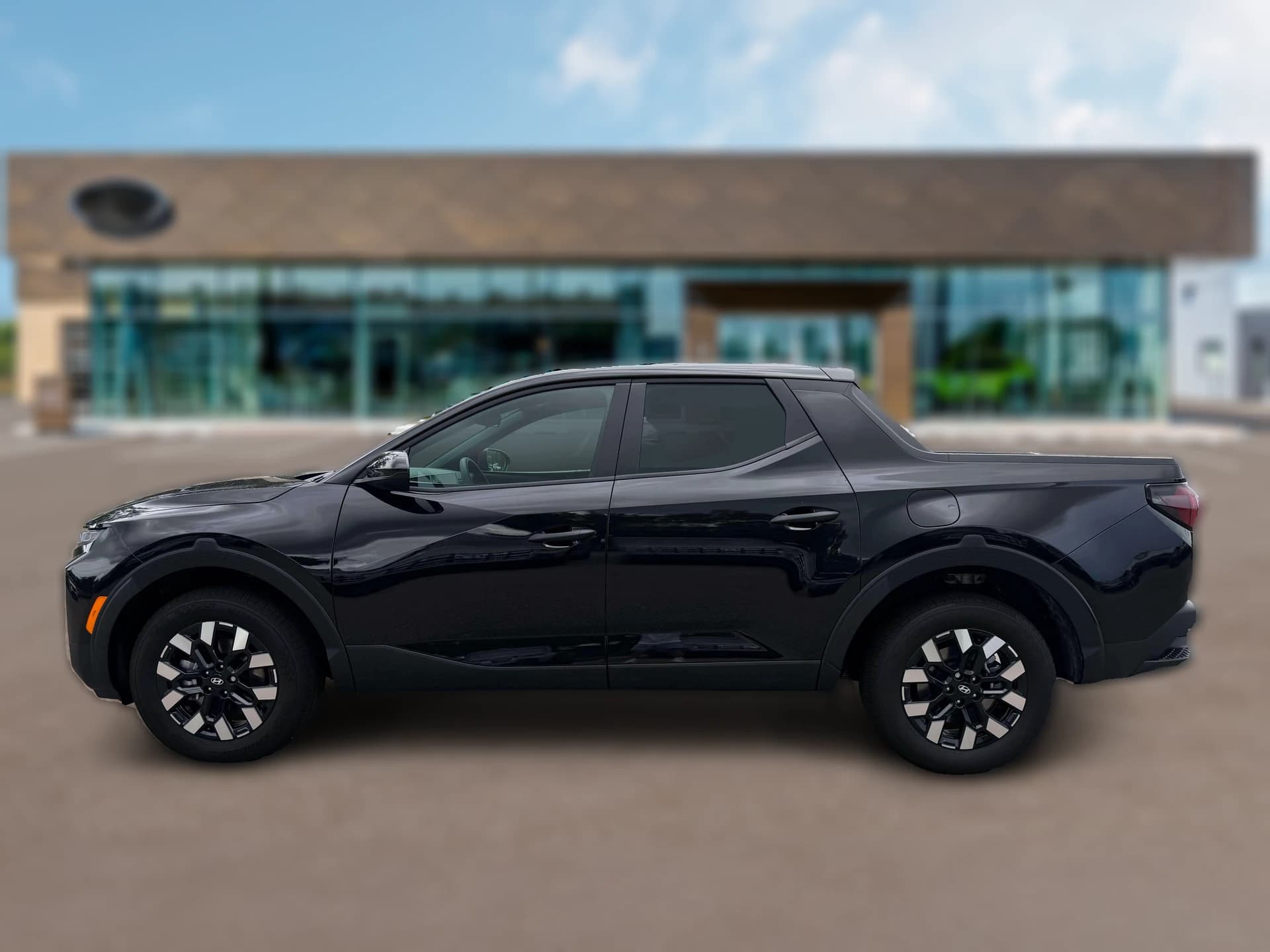Hyundai Santa Cruz SE FWD 2027 — side view