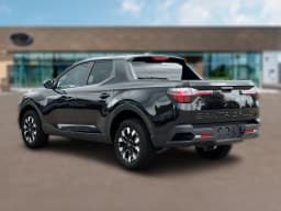 Hyundai Santa Cruz SE FWD 2027 — side view