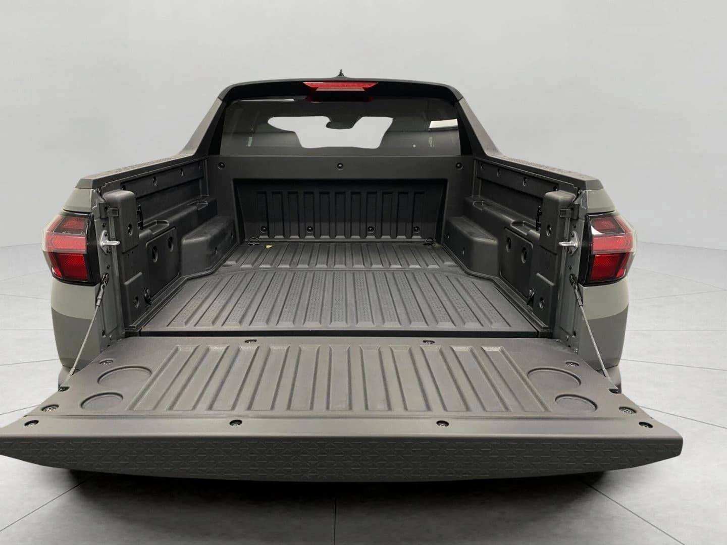 Hyundai Santa Cruz SE AWD 2027 — side view
