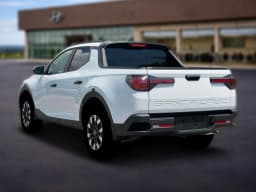 Hyundai Santa Cruz SEL FWD 2026 — side view